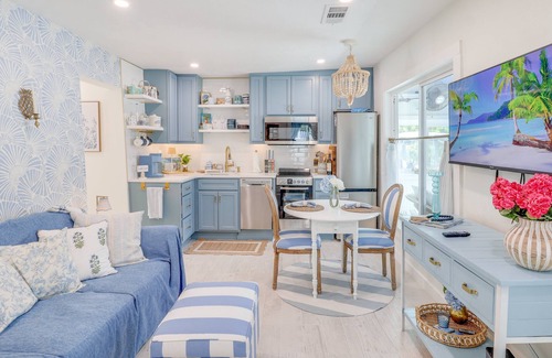 Boardwalk House | La Casa Del Mare - Pet Friendly Home on Flagler!