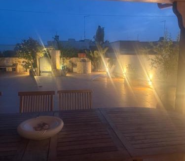San Pietro in Bevagna Villa | La casa di Clelia Torre colimena porto cesareo salento esclusiva 2 piani con 6 camere doppie 3 bagni posti auto terrazza giardino 5 minuti dal mare