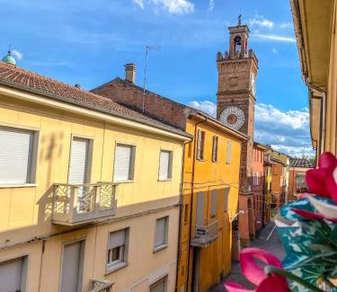 Medicina Apartment | La casa di Maryangel - Free Air Conditioning - WiFi