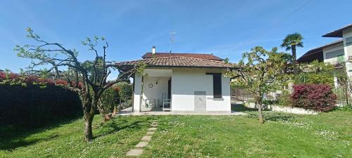 Angera House | La Casa di Rina