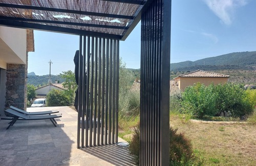 Les Vans Villa | La Casa Familia 230 m2 architect-designed villa with 11 x 4.5 m saltwater swimming pool