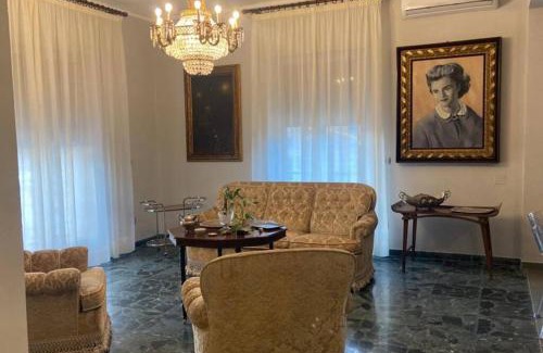 San Benedetto del Tronto Apartment | La casa del Professore - Downtown luxury stay