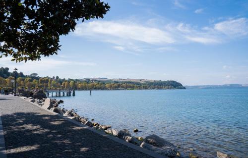 Lake Bracciano House | La Casa Nel Vicolo