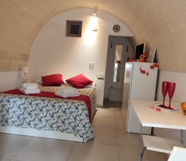Grottaglie Apartment | La Casaredda Guesthouse, 69-71