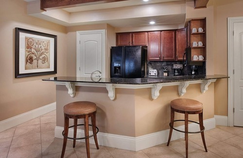 Main - Military Plaza House | La Cascada Close to the River Walk