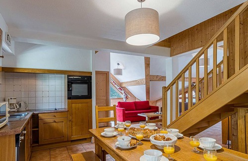 Vaujany Apartment | La Cascade by Interhome