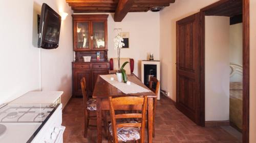 Monte Santa Maria Tiberina Apartment | La casina di Bonucci