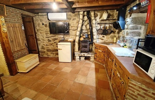 Navaluenga House | La Casita de Piedra