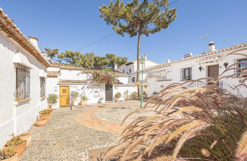 Urbanizacion Pinos Verdes House | La Casita De Pueblo Andaluz - Happy Rentals