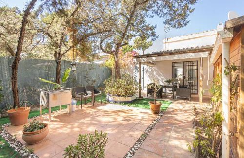 Urbanizacion Pinos Verdes House | La Casita De Pueblo Andaluz - Happy Rentals