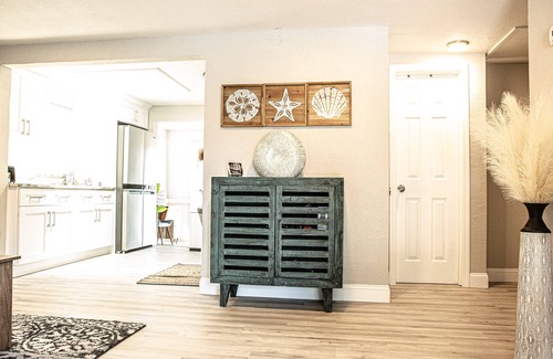 St. Petersburg - Clearwater House | La Casita of St. Petersburg near Beaches and Bars!