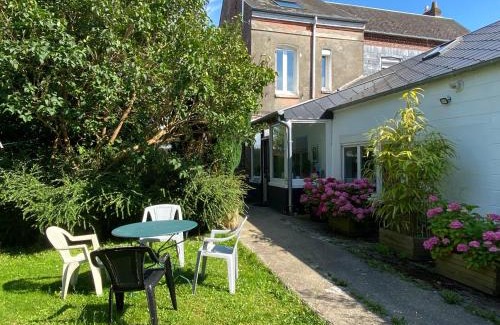 Ponts-et-Marais Bed & Breakfast | La Chambre Claire