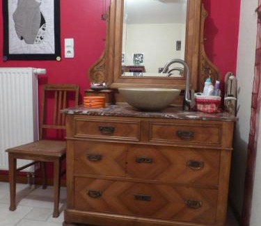 Saint-Maurice House | La Chambre de Manon