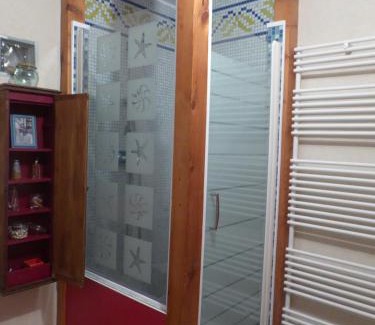 Saint-Maurice House | La Chambre de Manon