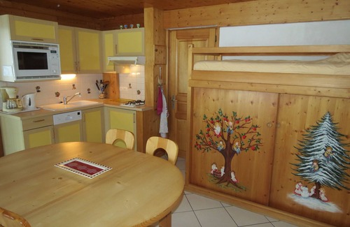 La Clusaz Ski Chalet | LA CLUSAZ Comfortable ground-floor apartment in a traditional chalet