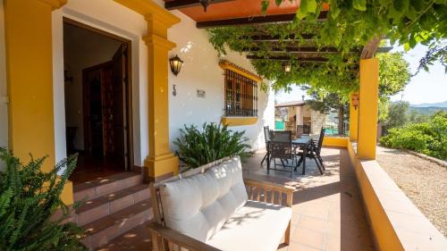 Villanueva del Rosario House | La Colina Villanueva del Rosario by Ruralidays