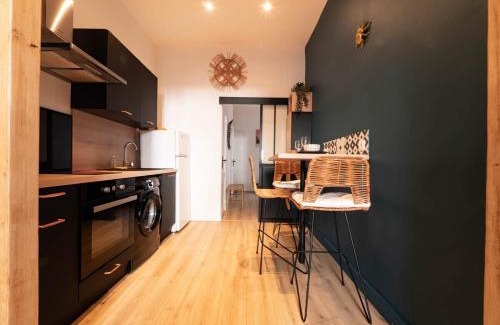 Gares Apartment | La coquille - terrasse et climatisation en centre ville - gare Saint Roch