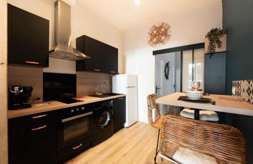 Gares Apartment | La coquille - terrasse et climatisation en centre ville - gare Saint Roch