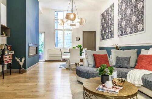 Old Town Villa | La Cour de l'Opera - Parking - PrestiPlace Collection