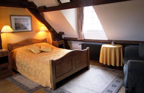 Chateauneuf-la-Foret Bed & Breakfast | La Croix du Reh