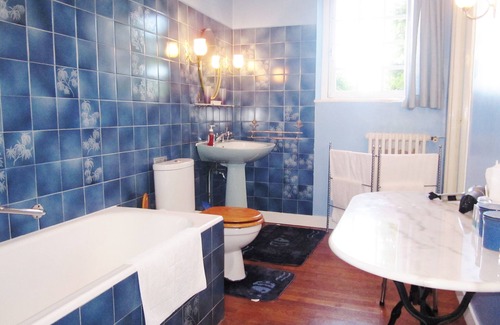 Chateauneuf-la-Foret Bed & Breakfast | La Croix du Reh