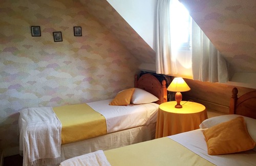 Chateauneuf-la-Foret Bed & Breakfast | La Croix du Reh