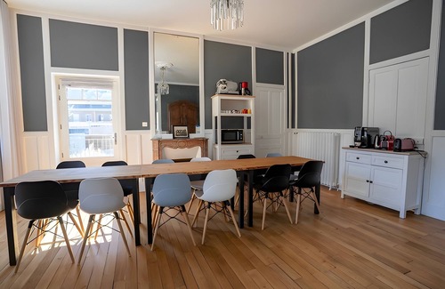 Mont-Dore House | La Demeure Du Tabellion with Mountain View, Balcony and Wi-Fi