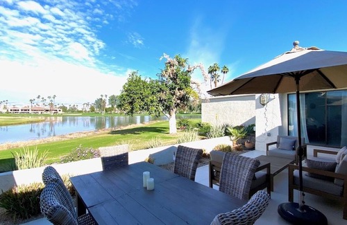 Rancho Mirage Villa | LA DOLCE VITA VILLA 3 en-suites+large living spaces+glorious outdoor space:managed by Greenday