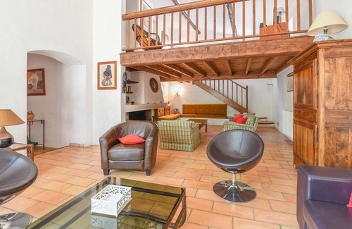 Ansouis House | La Doudanne - In the heart of the lovely Provence