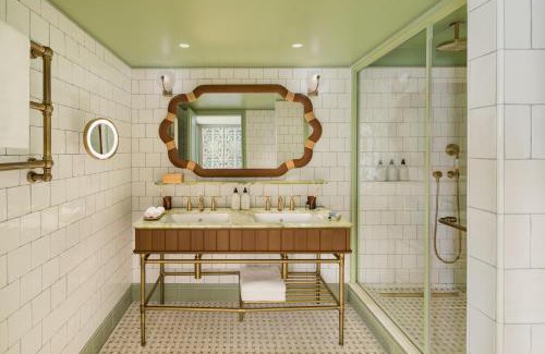 Quartier du Faubourg-Montmartre Hotel | La Fantaisie