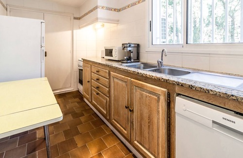 Llanca Apartment | La Farella 55 - Apartment close to the sea