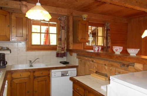 Notre-Dame-de-Bellecombe Apartment | La Ferme Des Favrays