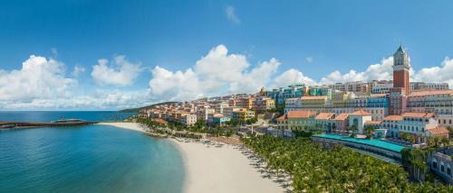 An Thoi Resort | La Festa Phu Quoc, Curio Collection By Hilton