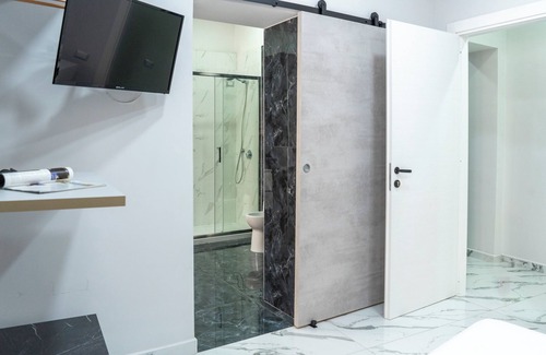 Naples City Centre House | La Finestra sul Borgo by Wonderful Italy