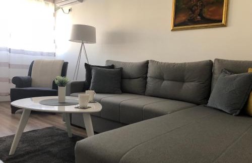 Novi Beograd Apartment | La Fontana