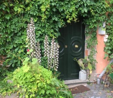 Nemi Apartment | La Fontanella - Piccolo Appartamento nel Centro Storico di Nemi