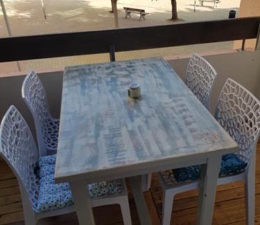 Frontignan Apartment | La Galiote, T2 vue port, terrasse et parking