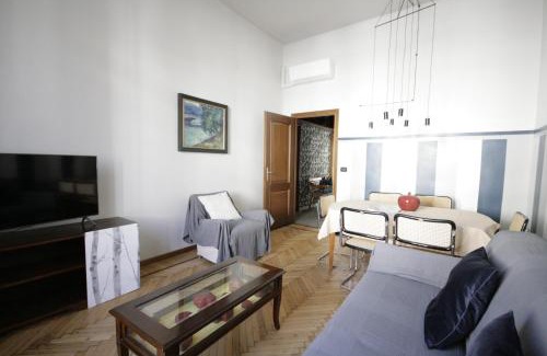 Historic Centre Apartment | La Grande Bellezza