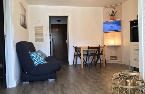 La Petite Motte Apartment | La Grande Motte garden apartment with air conditioning