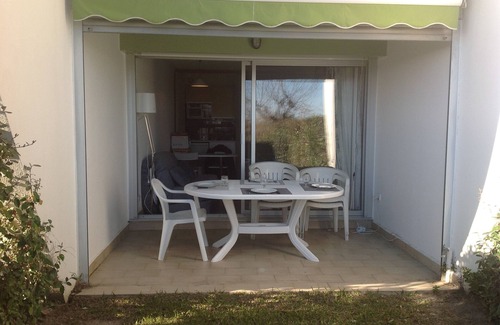 La Grande-Motte Apartment | LA GRANDE MOTTE SEA VIEW Studio