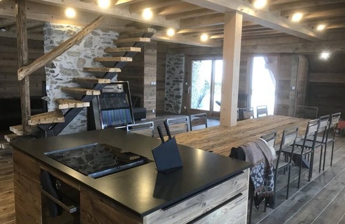 Allemond Ski Chalet | La Grange à Gaspard