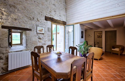 Verac Bed & Breakfast | La Grange d'Oustaud