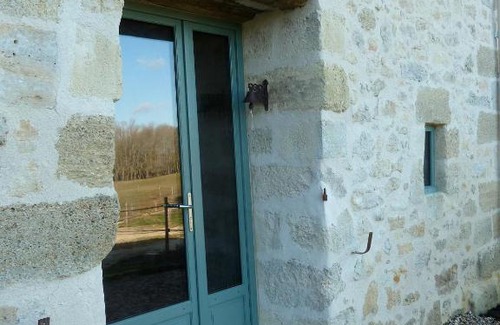 Verac Bed & Breakfast | La Grange d'Oustaud