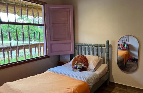 Gigante House | LA HERMOSA CASA AMARILLA