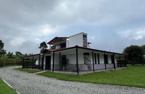 Armenia House | La herradura casa campestre