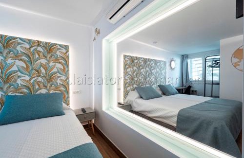 Torre del Mar House | La Isla , tu hogar en Torre del Mar.