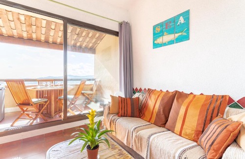 Bormes-Les-Mimosas Apartment | La Lavandière
