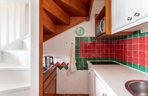 Bormes-Les-Mimosas Apartment | La Lavandière