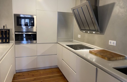 Burgos Condo | La Linterna de San Lorenzo