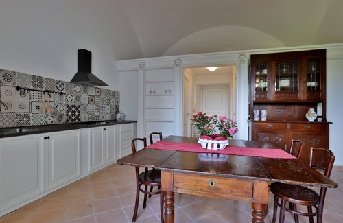 Capri House | La Loggia, a splendid Capri house a stone's throw from the famous square